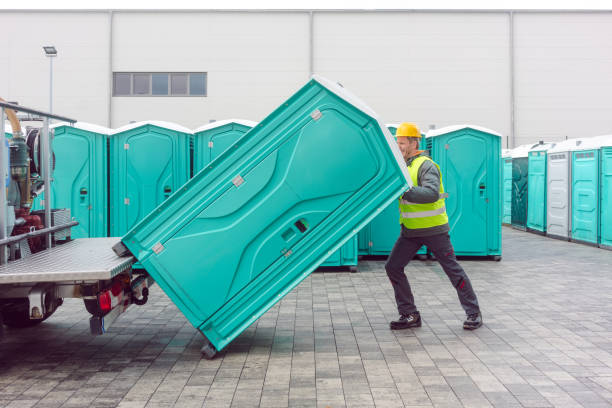 Best Porta potty delivery and setup  in East Renton Highlands, WA